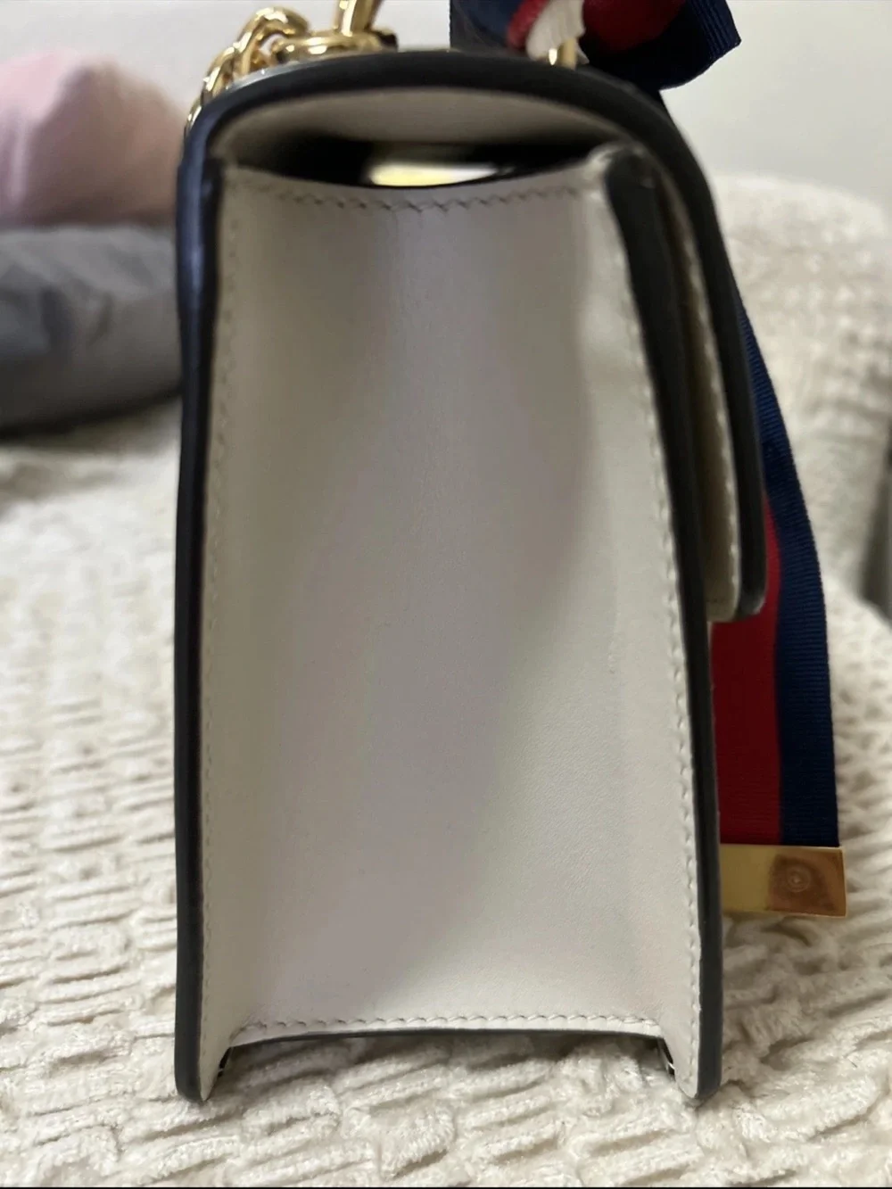 Gucci Sylvie White Leather Flap Chain Crossbody Shoulder Bag with Metal Buckle